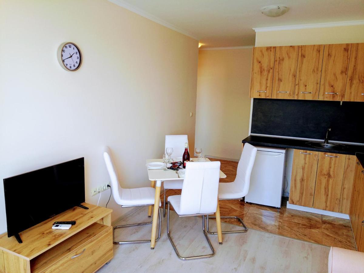 Private Apartament Sea View Sveti Vlas Apartment ภายนอก รูปภาพ